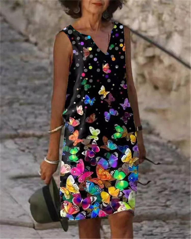 Romy - Mouwloze jurk met designermotief